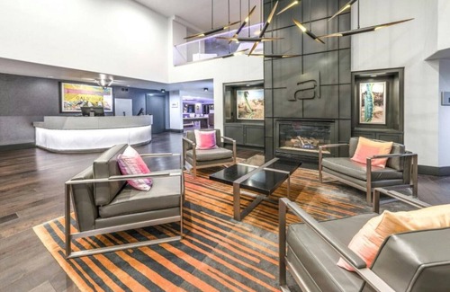 Blackford House | Feel the positive vibes of our hotel in San Jose, CA