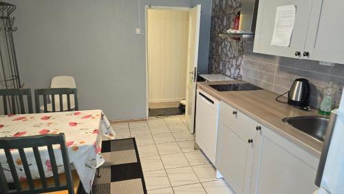 Tromso Apartment | FeelHome 2 bedrooms apartment Vidarsveg