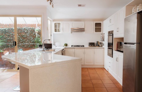Brompton House | ☆Feels like Home☆ Comfortable, Warm & Inviting
