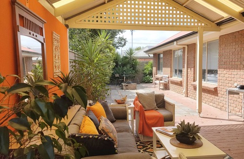 Brompton House | ☆Feels like Home☆ Comfortable, Warm & Inviting