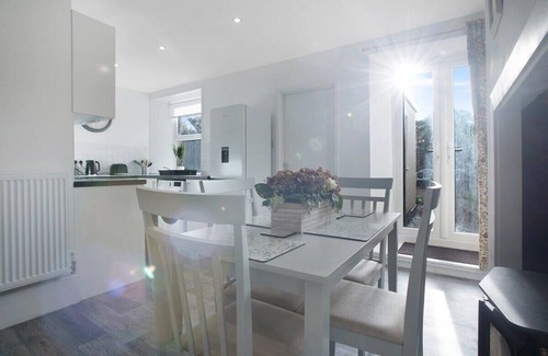Eastgate Apartment | Feels like Home in Bishop, with Backyard, Sleeps 3
