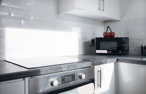 Eastgate Apartment | Feels like Home in Bishop, with Backyard, Sleeps 3