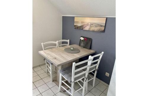 Neue Tiefe Apartment | Fehmarn room with lake view