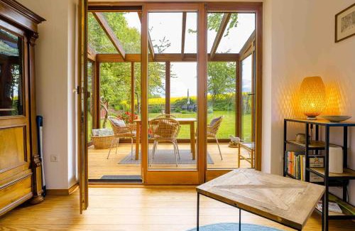 Gunneby House | Feldblick