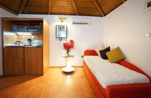 Leivathos Apartment | Felix Residence