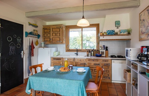 Plounevez-Lochrist House | Feliz Breizh by Interhome