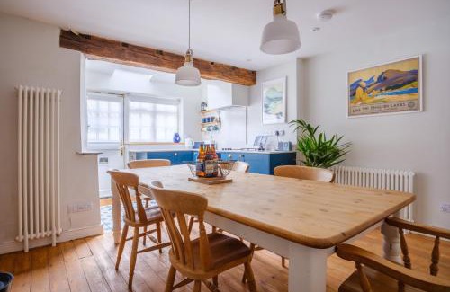 Kendal House | Fellfoot Cottage in the Lake District