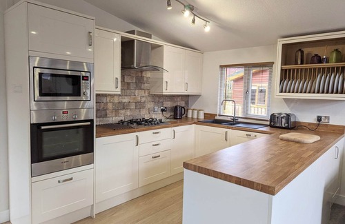 Troutbeck Cabin | Fellhaven - a holiday lodge that sleeps 6 guests in 3 bedrooms