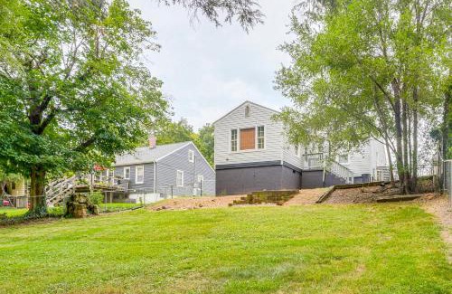 Elkton House | Fenced-In Yard Home 7 Mi to Shenandoah Natl Park