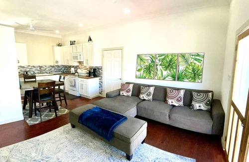 Governor's Harbour House | Fenced Property, Near all Beaches, Pool, Hot Tub, Sundeck, Firepit, Grill, Wi-Fi