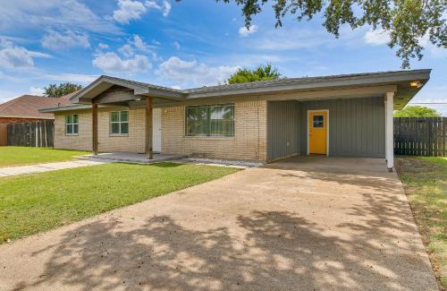 Weslaco House | Fenced Yard Home Less Than 1 Mi to Mayor Pablo Peña Park