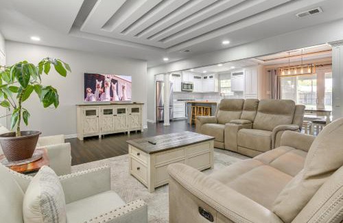 Weslaco House | Fenced Yard Home Less Than 1 Mi to Mayor Pablo Peña Park