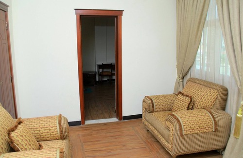 Bole House | Fenet Pension
