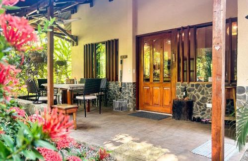 Samara House | Fenix Hotel - On the Beach