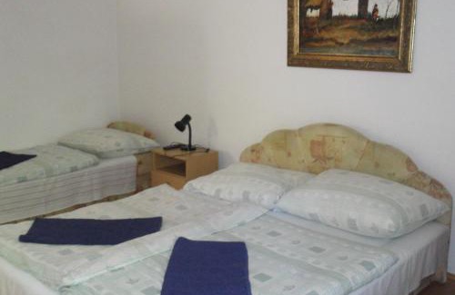 Mako Bed & Breakfast | Fenyő Panzió