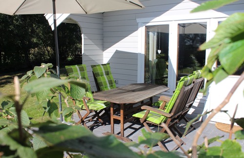 Neufeld House | Feriehaus Renner behind the dike in Spieka-Neufeld incl. beach chair