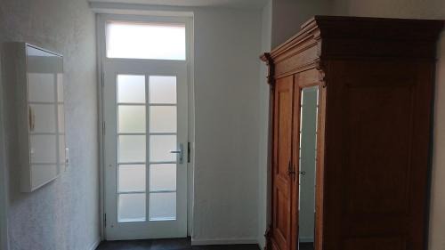 Neustadt-Diedesfeld Apartment | Ferienwohnung Weinstraßenmitte