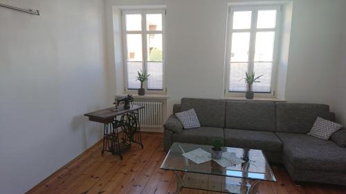 Neustadt-Diedesfeld Apartment | Ferienwohnung Weinstraßenmitte