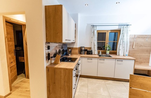 Ramsau Apartment | Ferienwohnung Beim Katherl, 1-2 Personen, 35 qm, Dusche/wc, Balkon, TV, Wohn-schlafzimmer