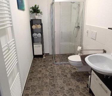 Frankenheim-Lindennaundorf Apartment | Ferien- Monteurwohnung bis 6 Personen