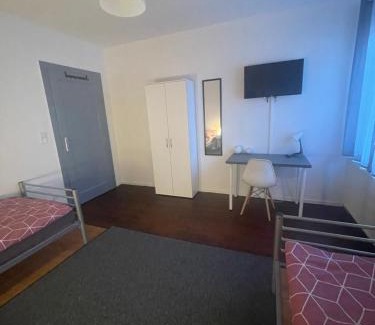 Hildesheim District Apartment | Ferien oder Messewohnung für 4 Personen