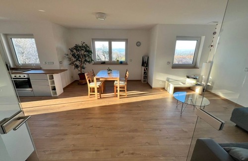 Kleinsassen Apartment | Ferienapartment An der Milseburg - apartment/apartment, shower, WC, 1 bedroom