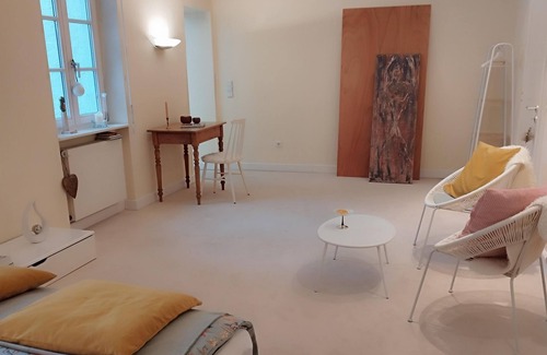 Waldbreitbach Apartment | Ferienappartement Kesselheim - Appartement/fewo, Dusche Oder Bad, WC, Wohn-/schla