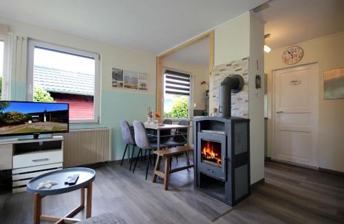 Zirkow Apartment | Ferienbungalow Serams by Rujana