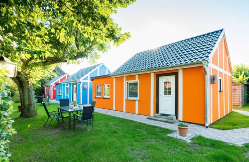 Dierhagen Ost Apartment | Ferienhaus 1 - Hotel Haus Windhook (directly at the Baltic Sea)