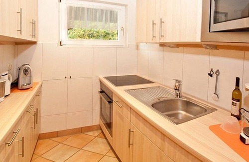 Schwarzenbach House | Ferienhaus 34-f Gemütlich Eingerichtet mit Südterrasse - Ferienhäuser im Feriendorf Weissensee im