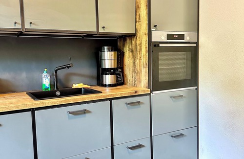 Dobbenviertel House | Ferienhaus: 4 Schlafzimmer, 2 Bäder, Küche, Terrasse und Grill