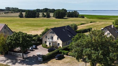 Ueckeritz Apartment | Ferienhaus Am Achterwasser