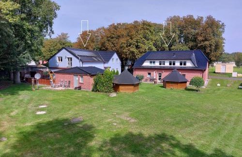Schaprode House | Ferienhaus BODDEN- vis-a-vis Hiddensee für bis zu 15 Gäste in 7 Appartements