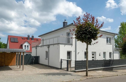 Gohren House | Ferienhaus Corvin mit eingezäunten Grundstück (200 m²)