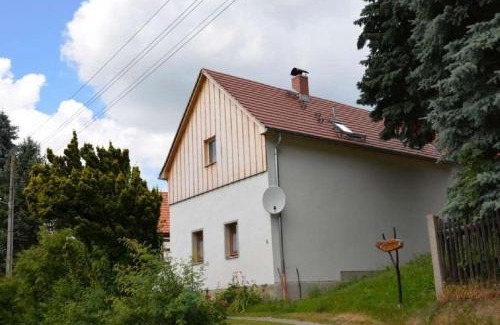 Naundorf House | Ferienhaus Haus Bärenstein In Naundorf Mit Grill, Terrasse, Sauna Und Kaminofen