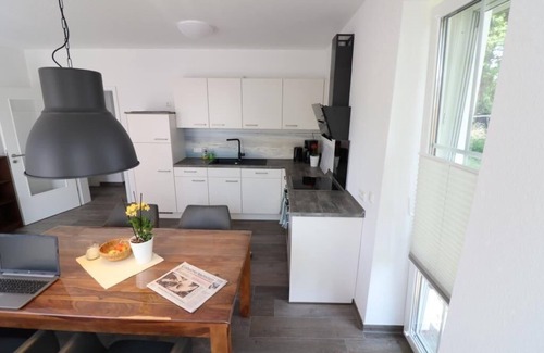 Holte-Spangen House | Ferienhaus im Angerdorf