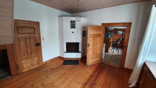 Hutschenhausen Apartment | Ferienhaus in historischem Ambiente