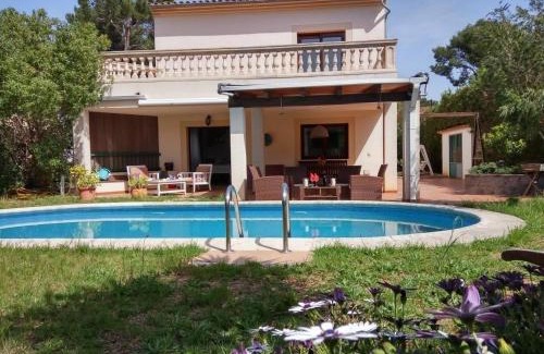 Pedruscada House | Ferienhaus In Pedruscada Mit Privatem Pool