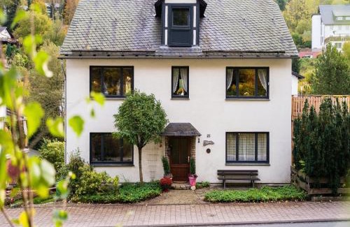 Schwalefeld Apartment | Ferienhaus in Willingen nahe Skipisten, cleaning included