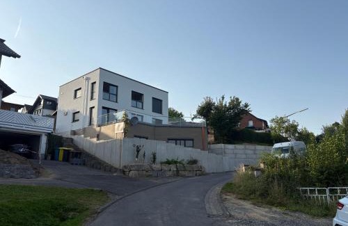 Birken-Honigsessen Apartment | Ferienhaus Kölzer Weg Obergeschoss mit Ladestation