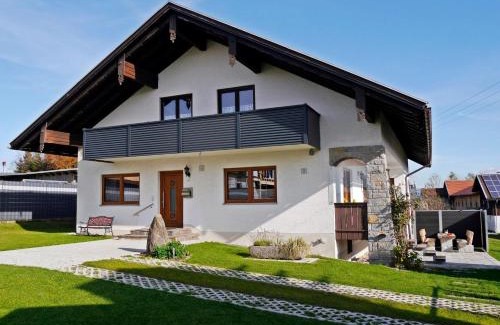 Hohenau House | Ferienhaus Kirchl