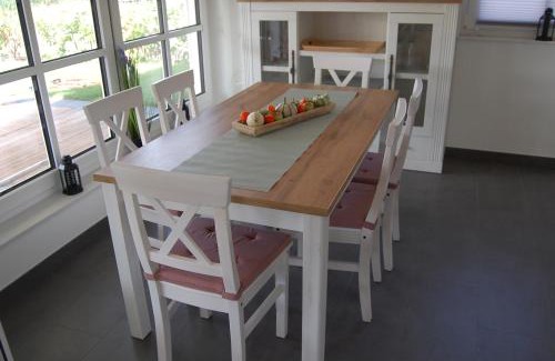 Twist House | Ferienhaus Kleiner Onkel, Seeblick, Angeln, Sauna, ruhige Lage