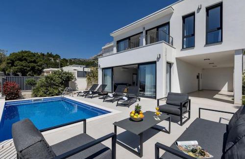 Veliko Brdo Villa | Ferienhaus Komplex - Villa Oliver - Makarska Exklusiv
