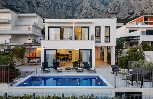 Veliko Brdo Villa | Ferienhaus Komplex - Villa Oliver - Makarska Exklusiv