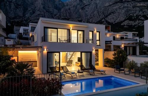 Veliko Brdo Villa | Ferienhaus Komplex - Villa Oliver - Makarska Exklusiv