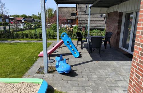 Friedrichskoog-Spitze House | Ferienhaus Krabbe Friedrichskoog, 8 Personen, 3 bzw 4 Schlafzimmer