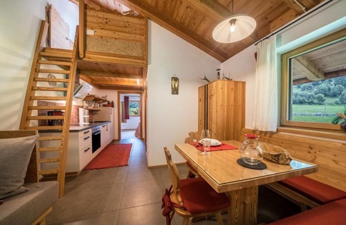 Racines Apartment | Ferienhaus Larch Soge Apt Helmuth