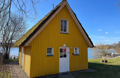 Krakow am See House | Ferienhaus Möllen Direkt am Wasser Hund Garten - Möllen