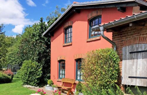 Reinberg House | Ferienhaus mit Kamin auf dem Bauer