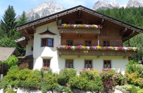 Leogang Apartment | Ferienhaus Niedermoser